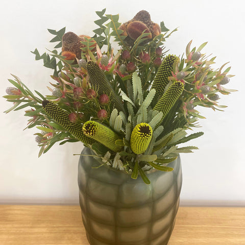 FRESH FLOWERS // Native bouquet